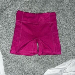 NWOT Fabletics shorts